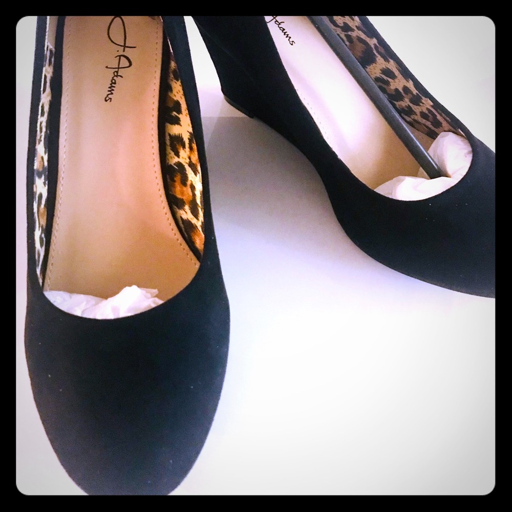New black “suede” wedges